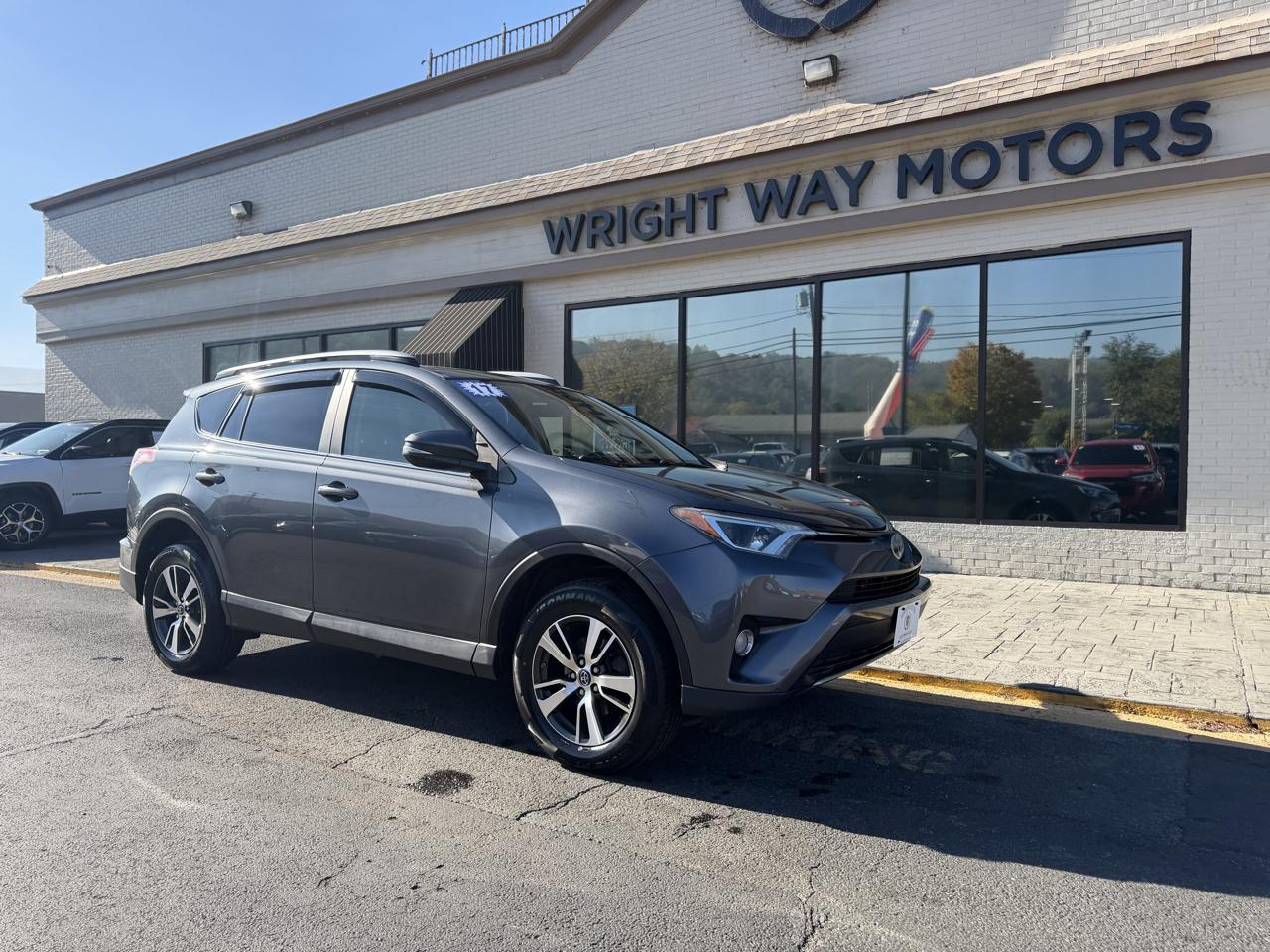 2017 Toyota RAV4 XLE AWD