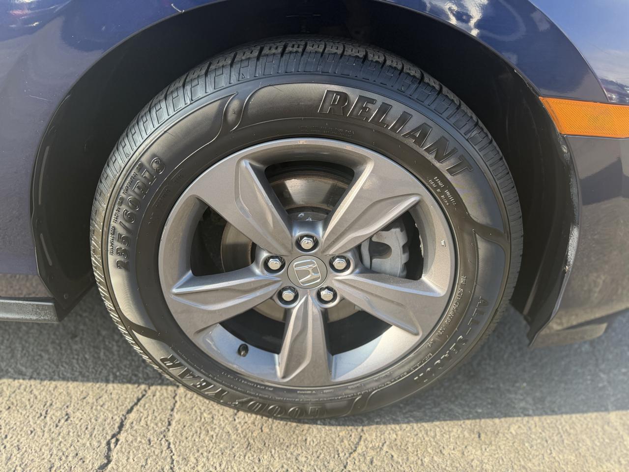 Honda Odyssey EX Auto 2022