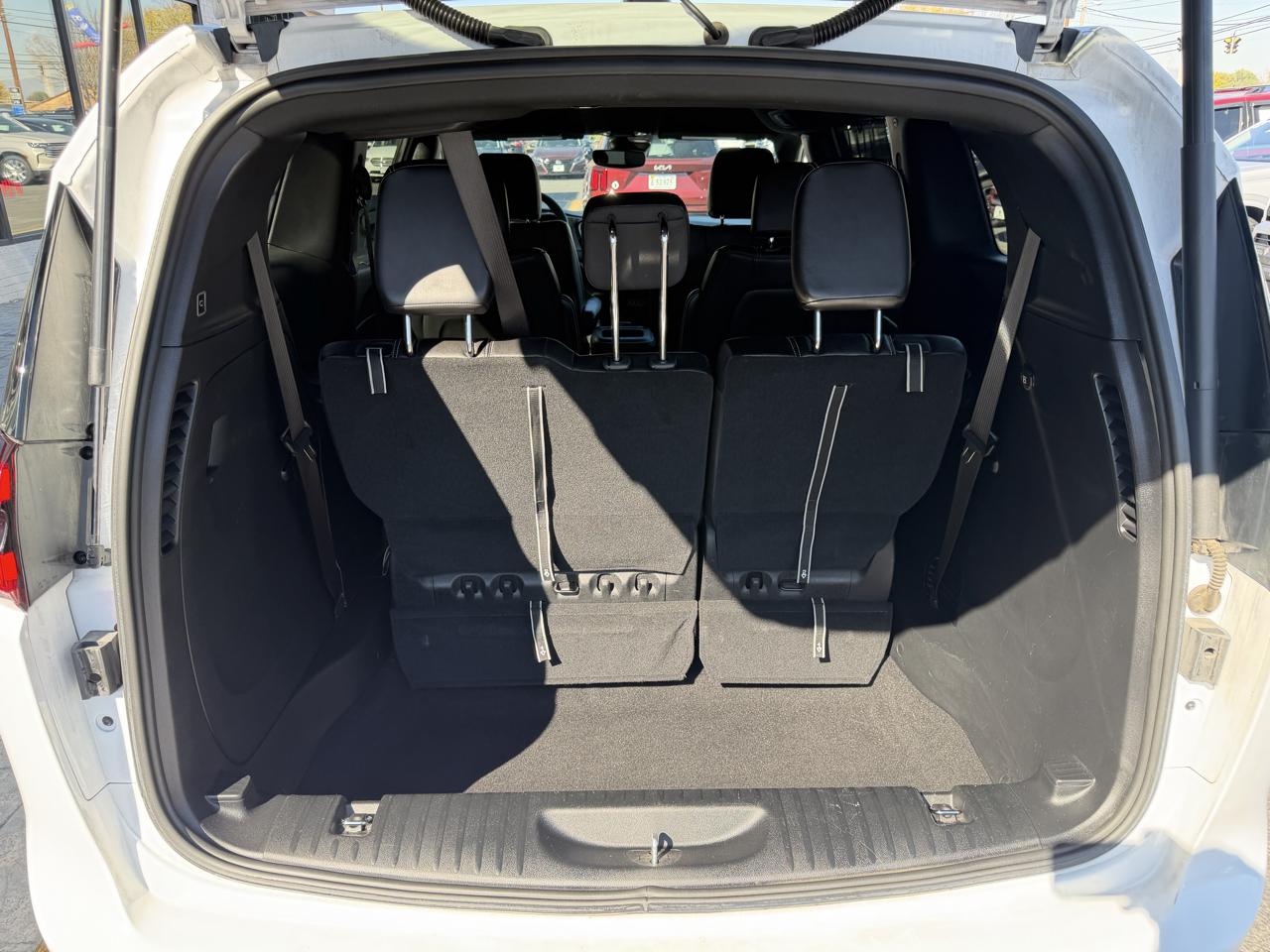 Chrysler Pacifica Select 2025