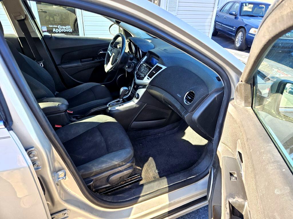 Chevrolet Cruze 1LT 2011