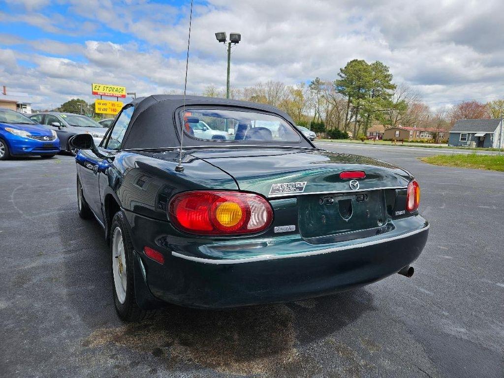 Mazda MX-5 Miata  1999