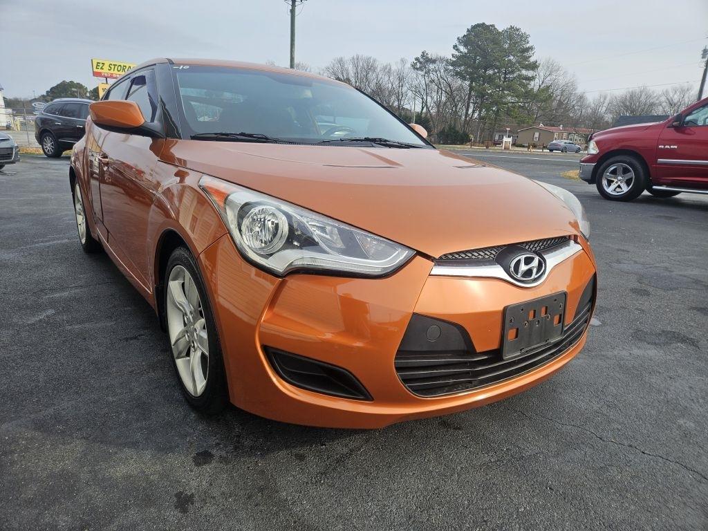 Hyundai Veloster  2012