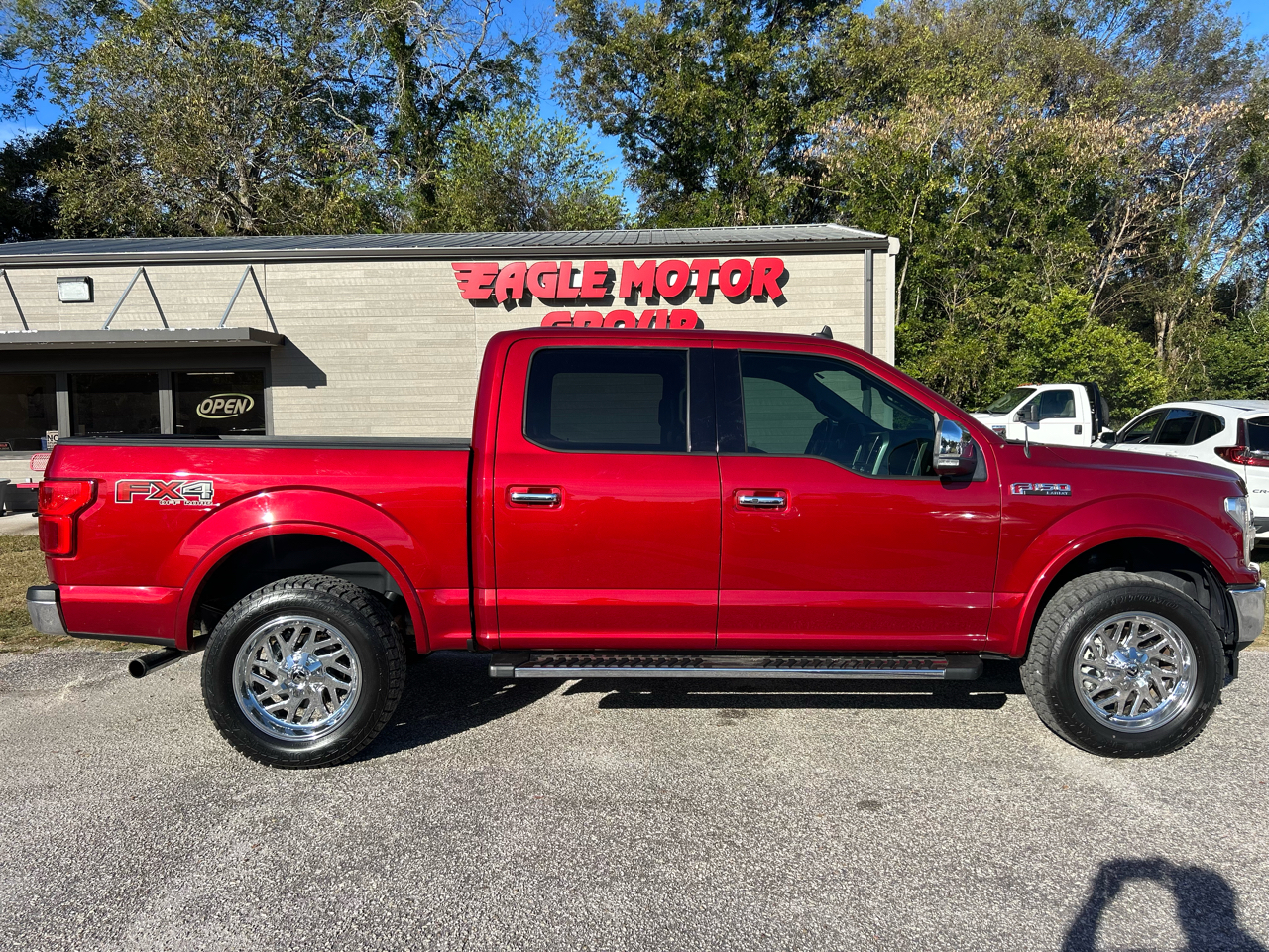 2019 Ford F-150 LARIAT 4WD SuperCrew 5.5' Box