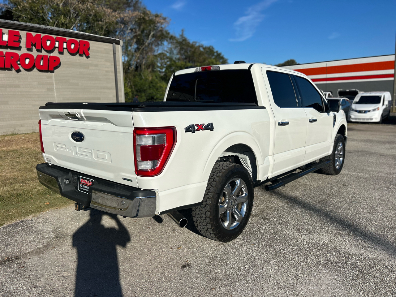 Ford F-150 Lariat 4WD SuperCrew 5.5' Box 2022 Ford F-150 Lariat 4WD SuperCrew 5.5' Box 2022