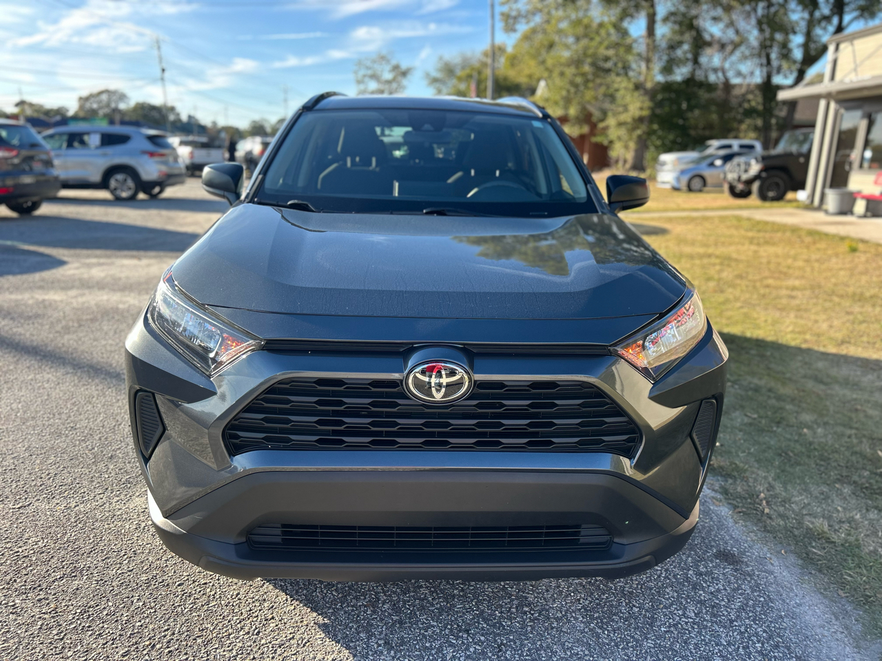 Toyota RAV4 LE FWD (Natl) 2020 Toyota RAV4 LE FWD (Natl) 2020