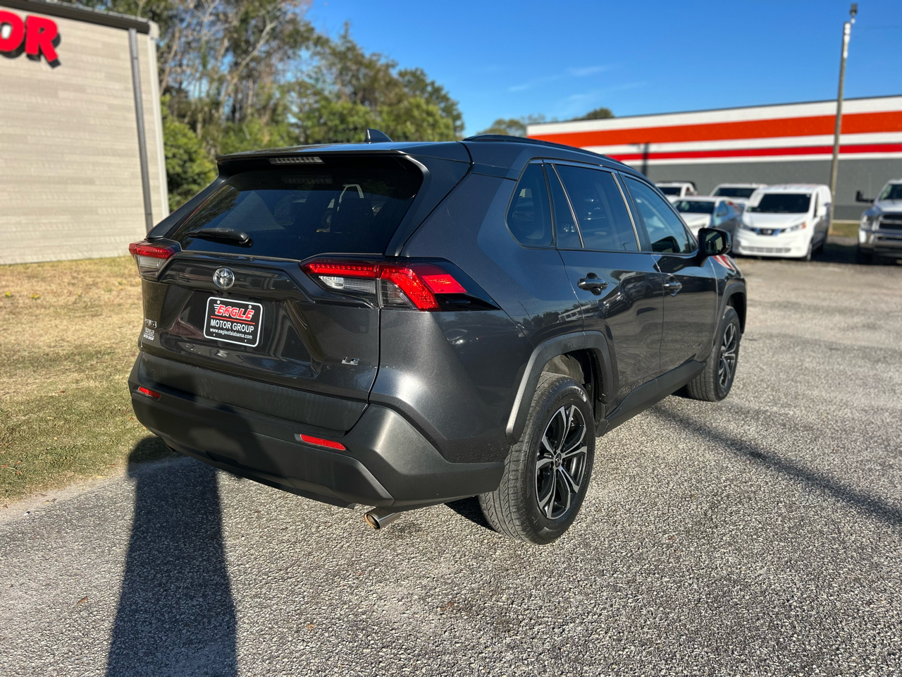 Toyota RAV4 LE FWD (Natl) 2020 Toyota RAV4 LE FWD (Natl) 2020