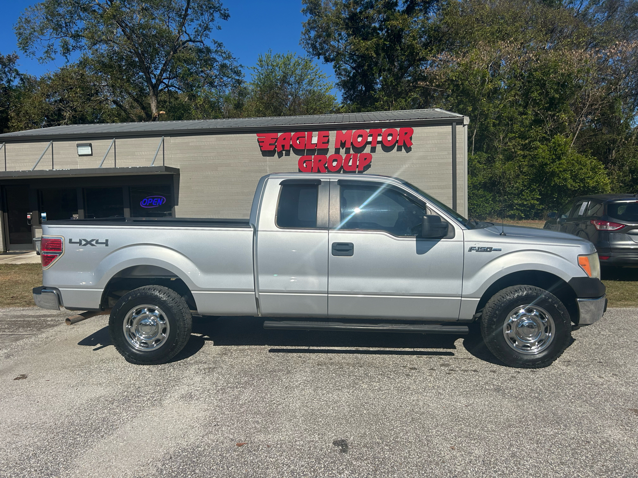 2014 Ford F-150 4WD SuperCab 163" XL