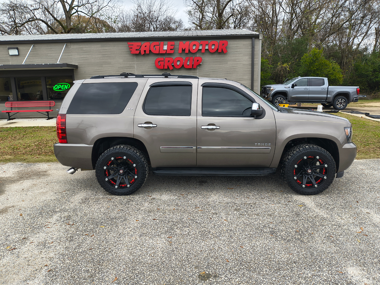 2012 Chevrolet Tahoe 4WD 4dr 1500 LTZ
