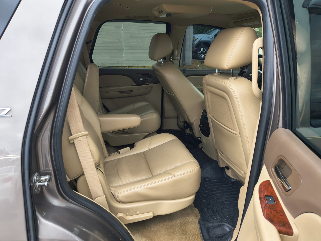 Chevrolet Tahoe 4WD 4dr 1500 LTZ 2012