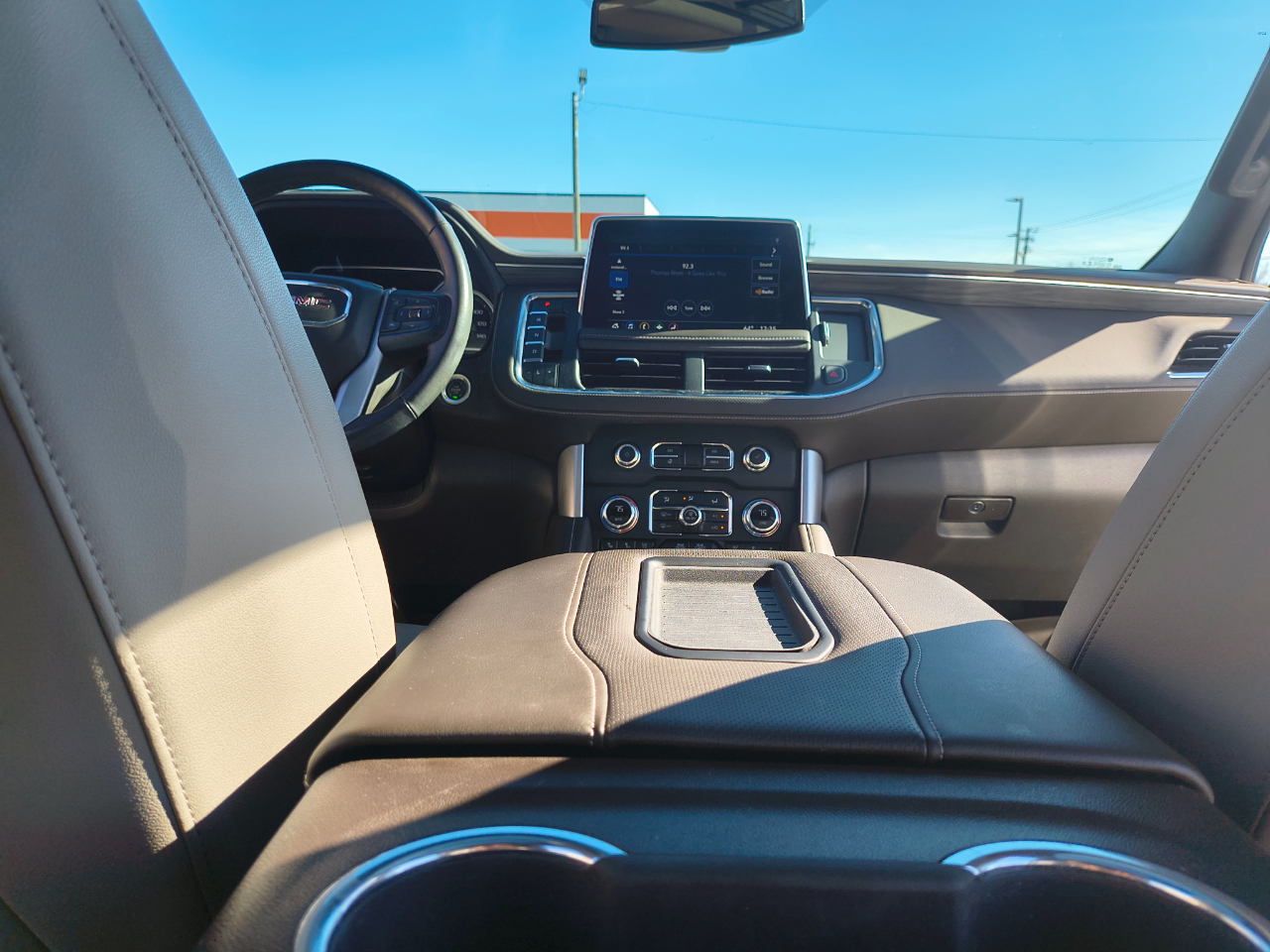 GMC Yukon 2WD 4dr SLT 2021