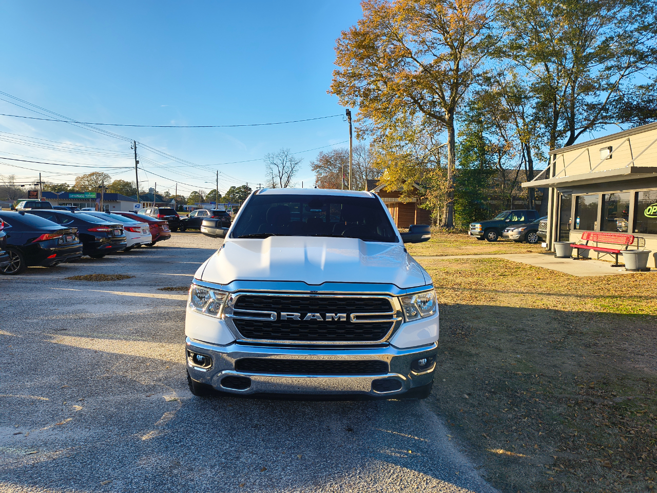 RAM 1500 Big Horn 4x4 Crew Cab 5'7" Box 2022