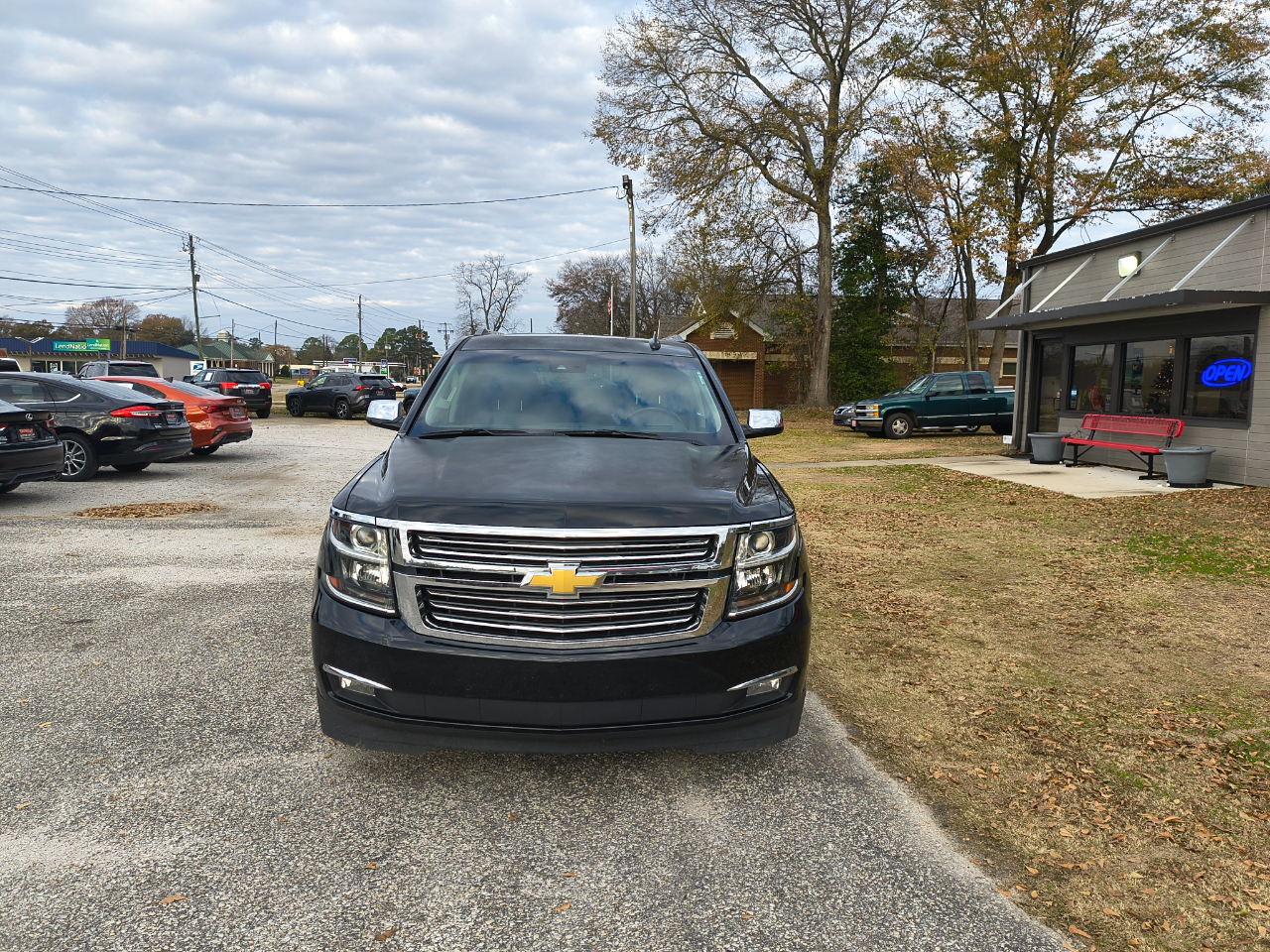 Chevrolet Suburban 2WD 4dr 1500 Premier 2017
