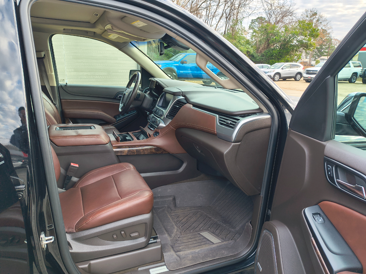 Chevrolet Suburban 2WD 4dr 1500 Premier 2017