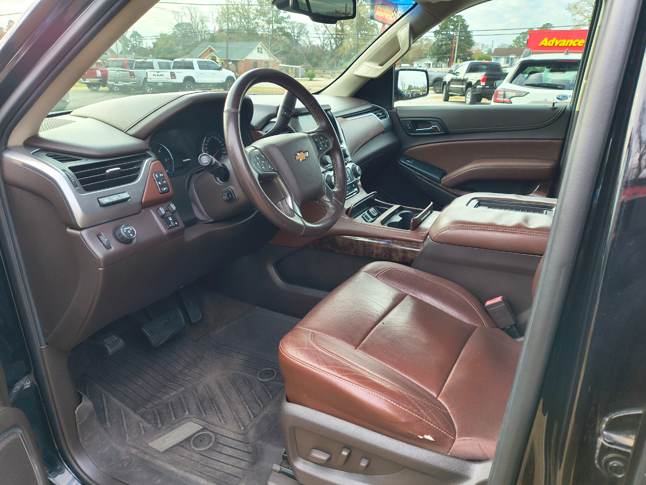 Chevrolet Suburban 2WD 4dr 1500 Premier 2017