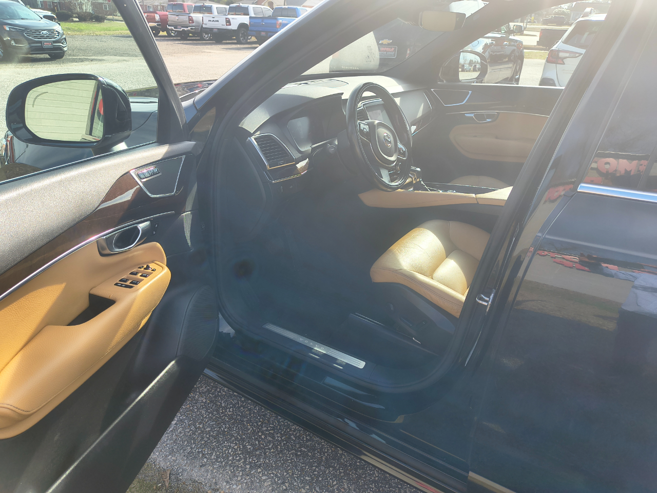 Volvo XC90 T6 AWD Momentum 2019