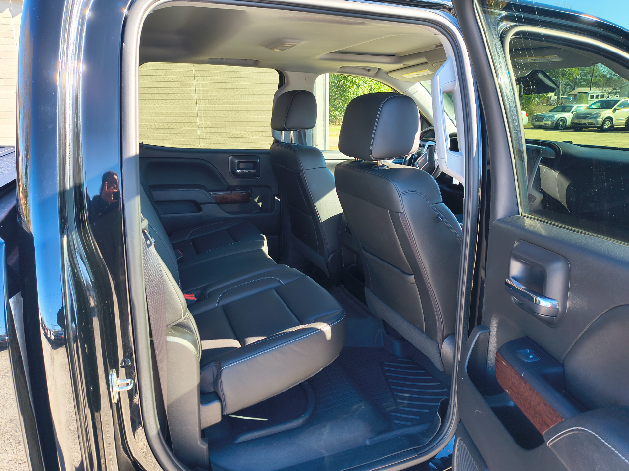 GMC Sierra 1500 4WD Crew Cab 143.5" SLT 2018