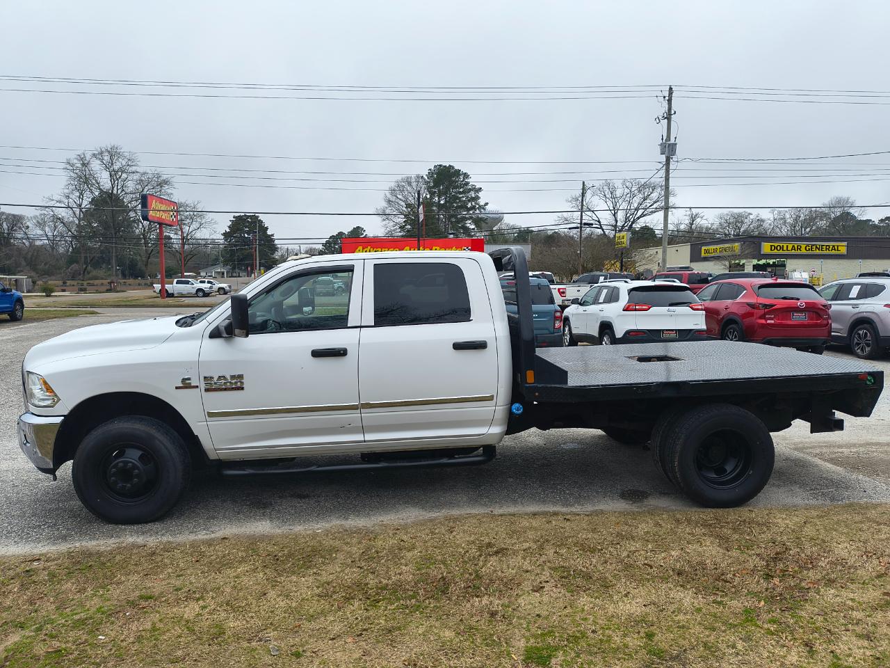 RAM 3500 Chassis Cab Tradesman 4WD Crew Cab 60" CA 172.4" WB 2018