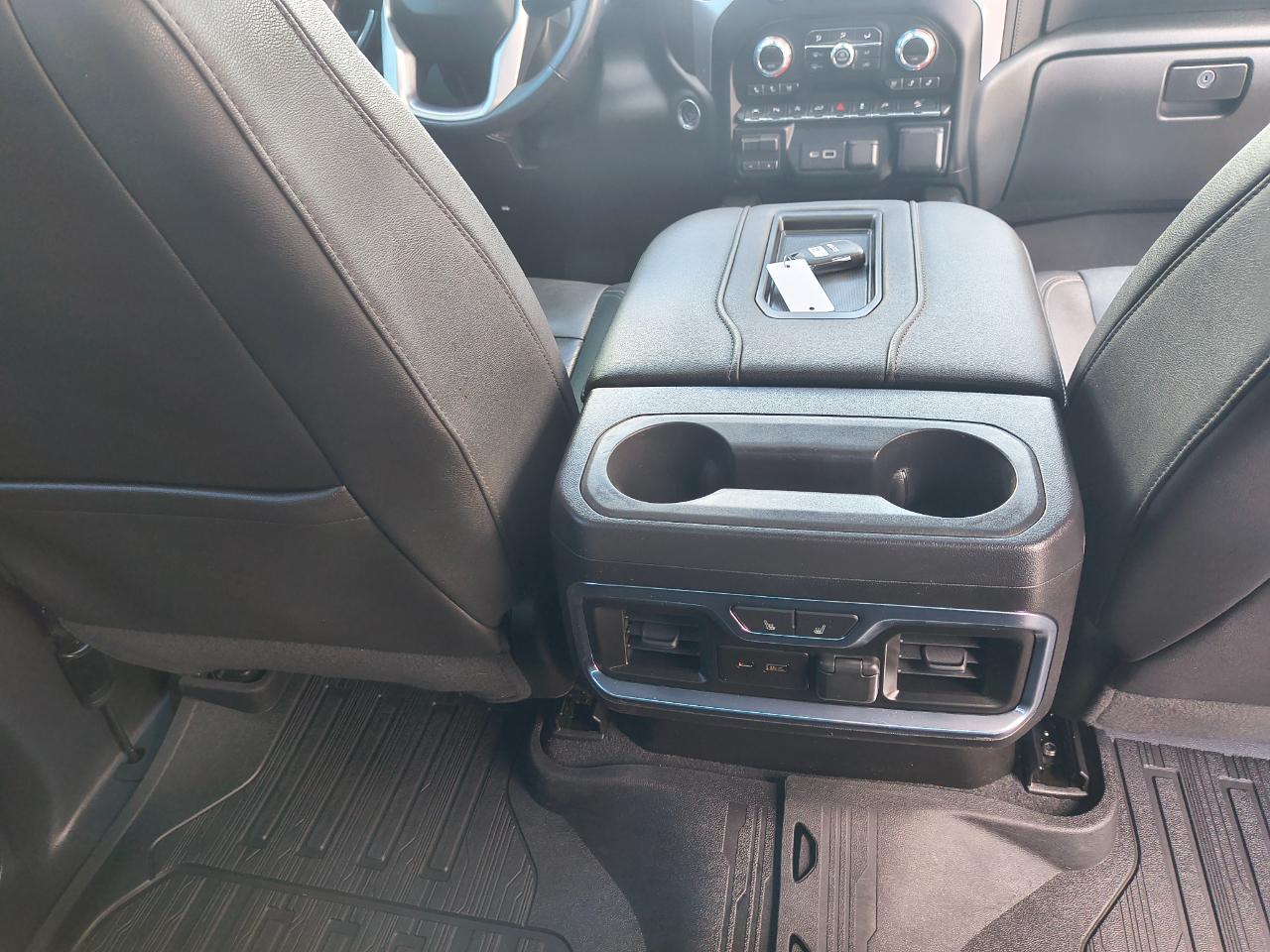 GMC Sierra 1500 4WD Crew Cab 147" SLT 2021