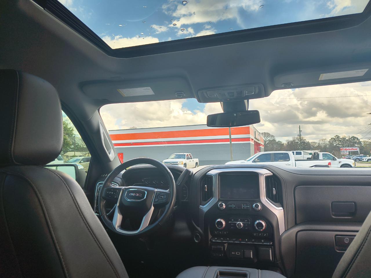 GMC Sierra 1500 4WD Crew Cab 147" SLT 2021