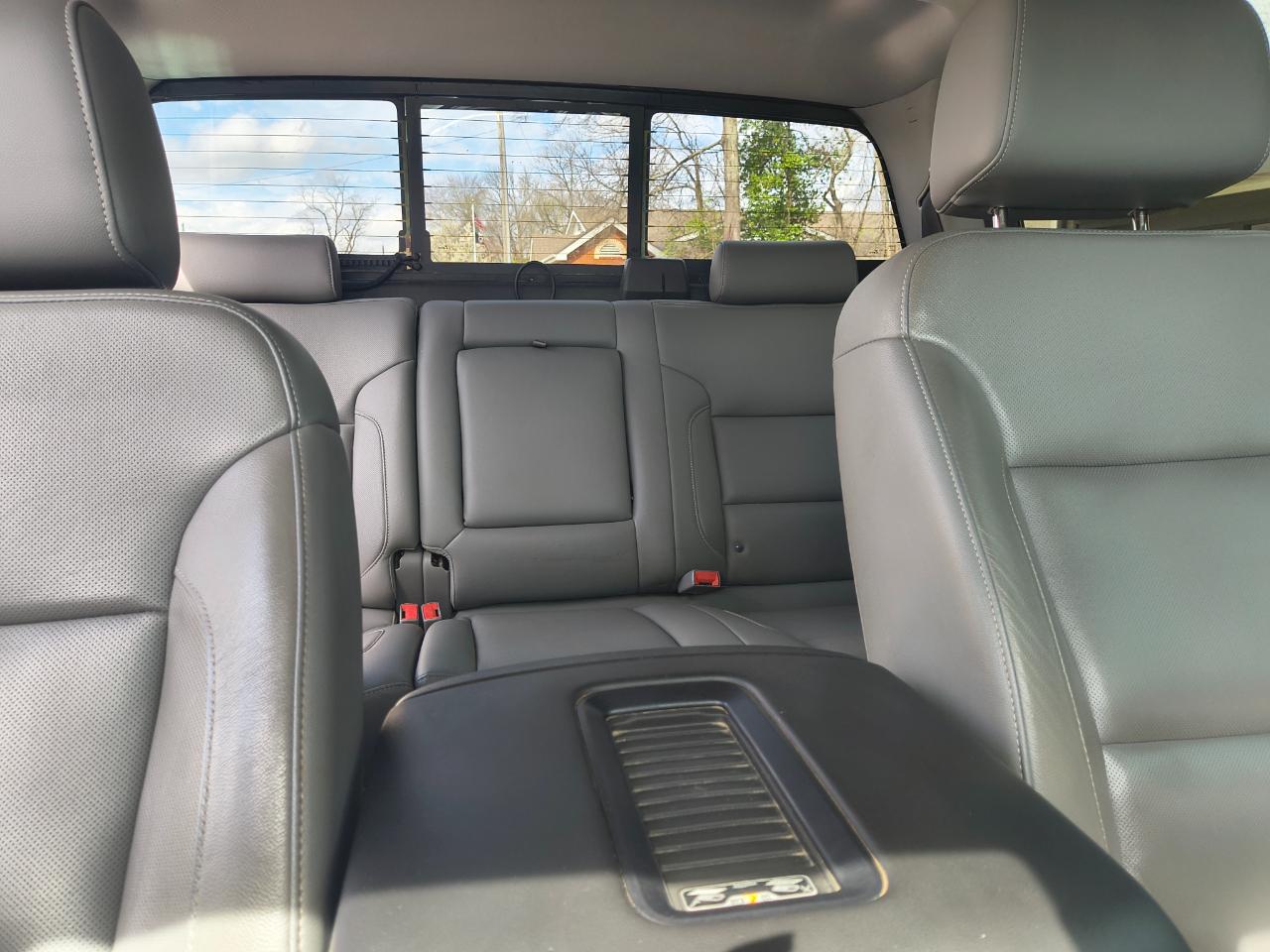 GMC Sierra 1500 4WD Crew Cab 143.5" SLT 2018