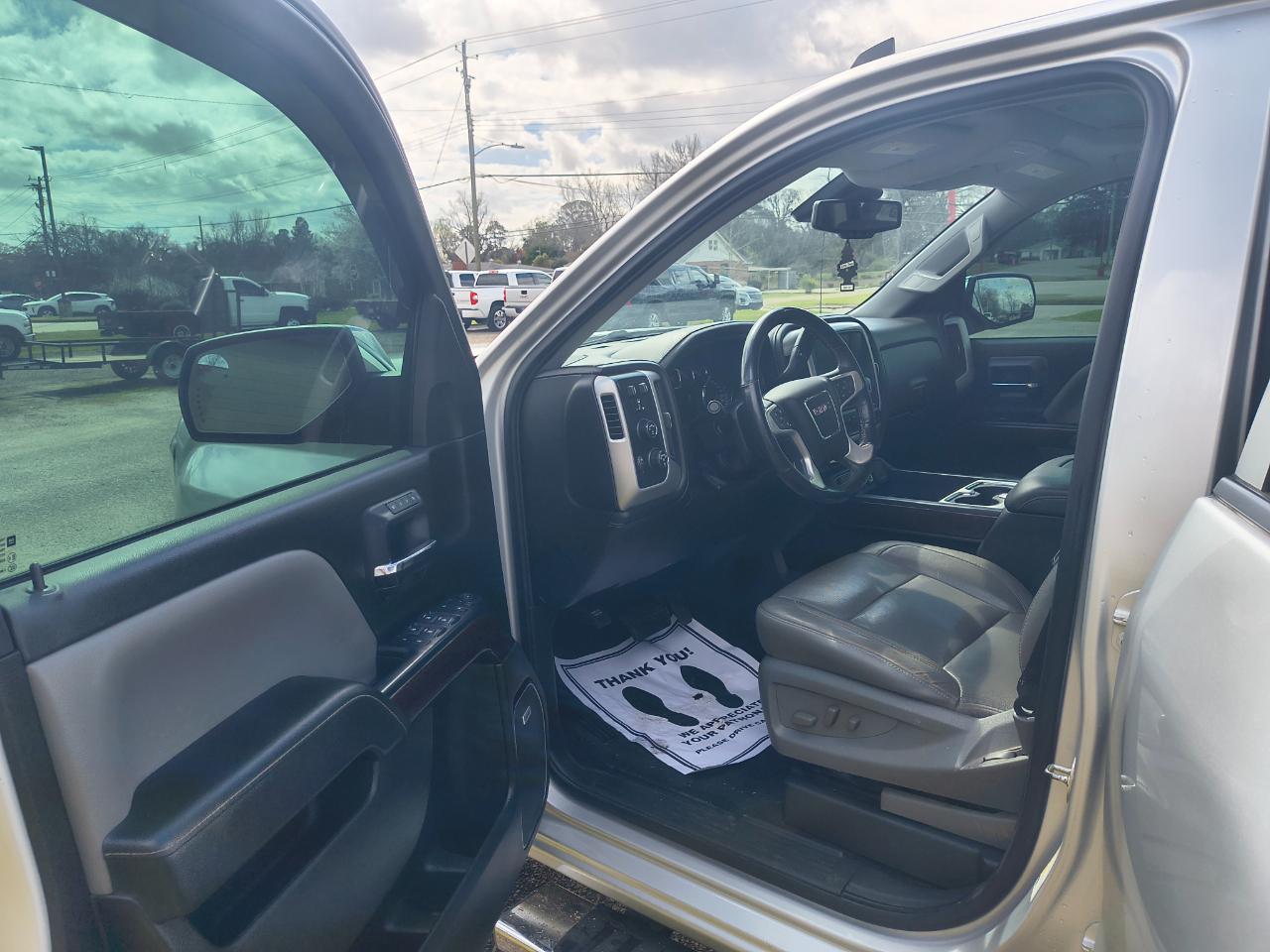 GMC Sierra 1500 4WD Crew Cab 143.5" SLT 2018