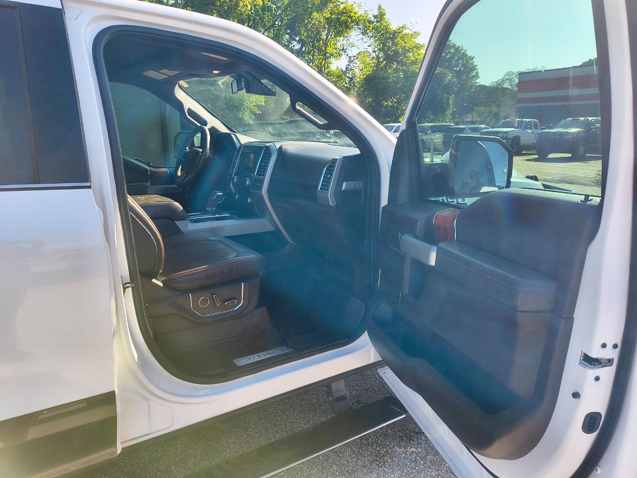 Ford F-150 King Ranch 4WD SuperCrew 5.5' Box 2016