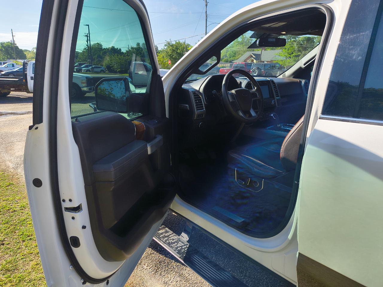 Ford F-150 King Ranch 4WD SuperCrew 5.5' Box 2016