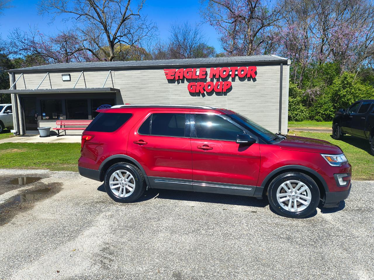 2017 Ford Explorer XLT FWD