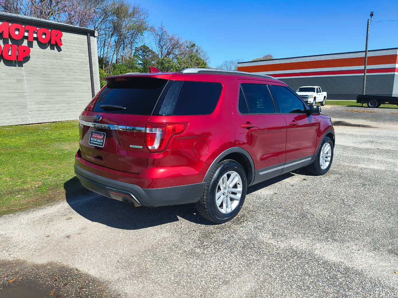 Ford Explorer XLT FWD 2017