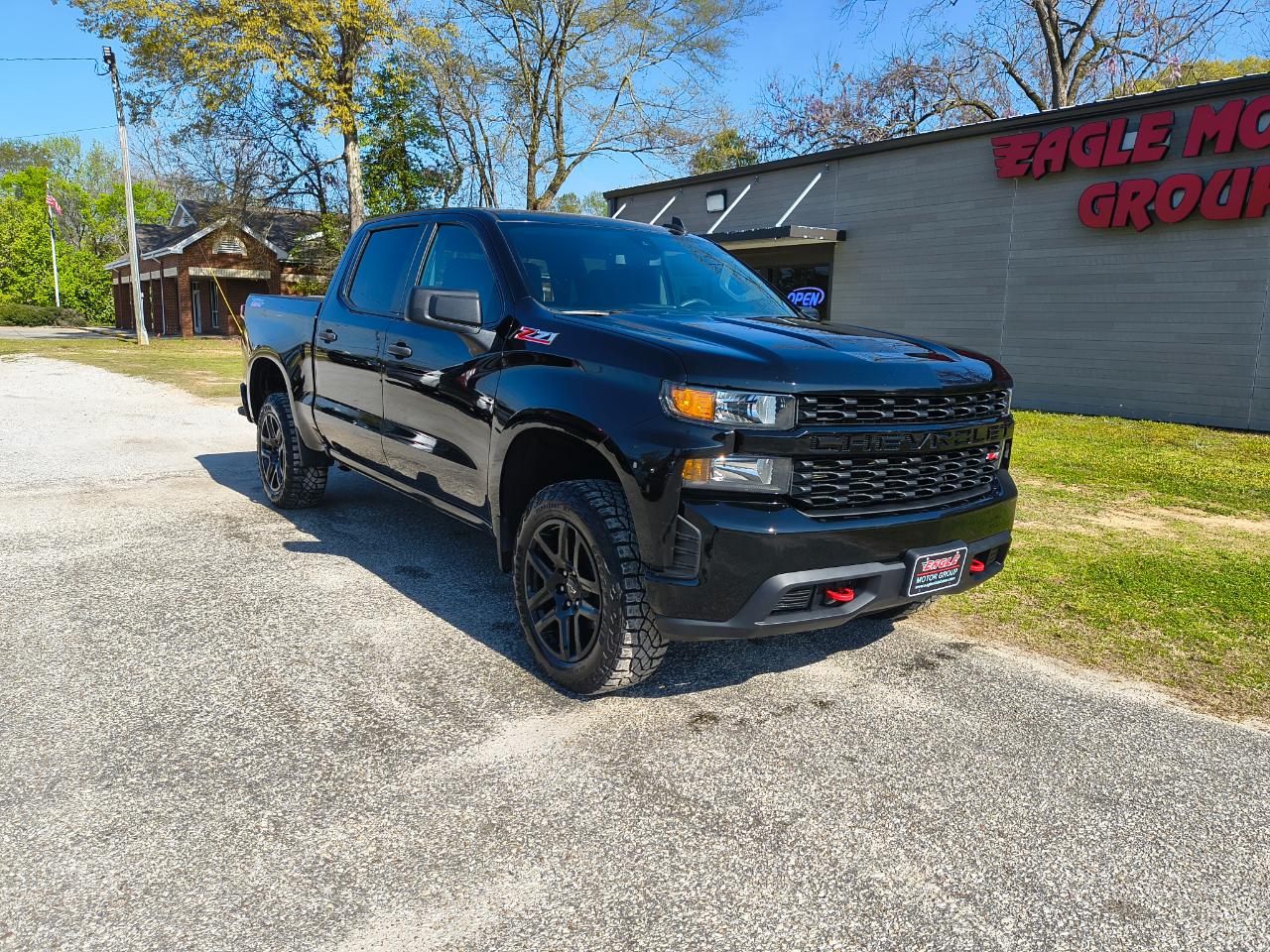 Chevrolet Silverado 1500 4WD Crew Cab 147" Custom Trail Boss 2021