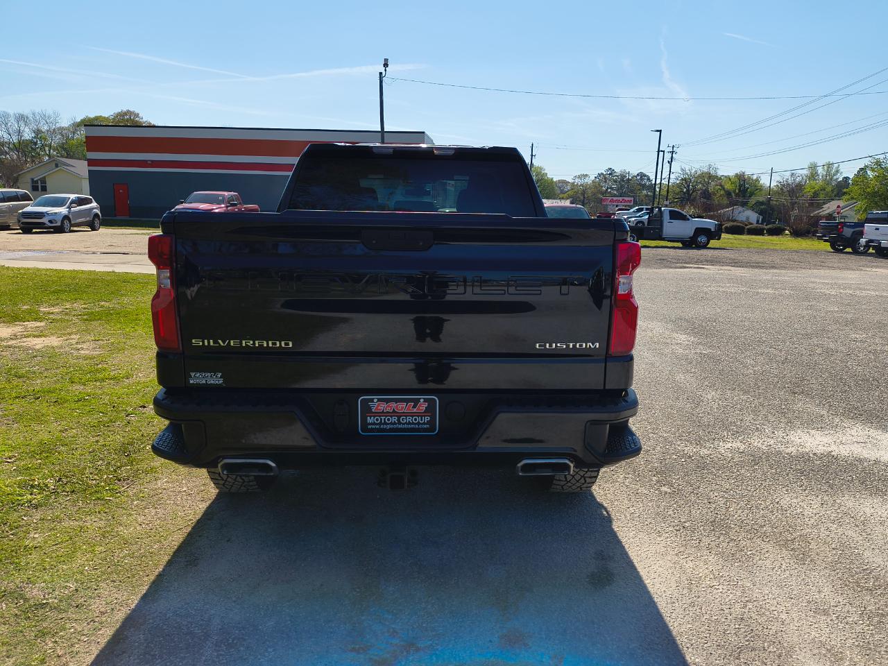 Chevrolet Silverado 1500 4WD Crew Cab 147" Custom Trail Boss 2021