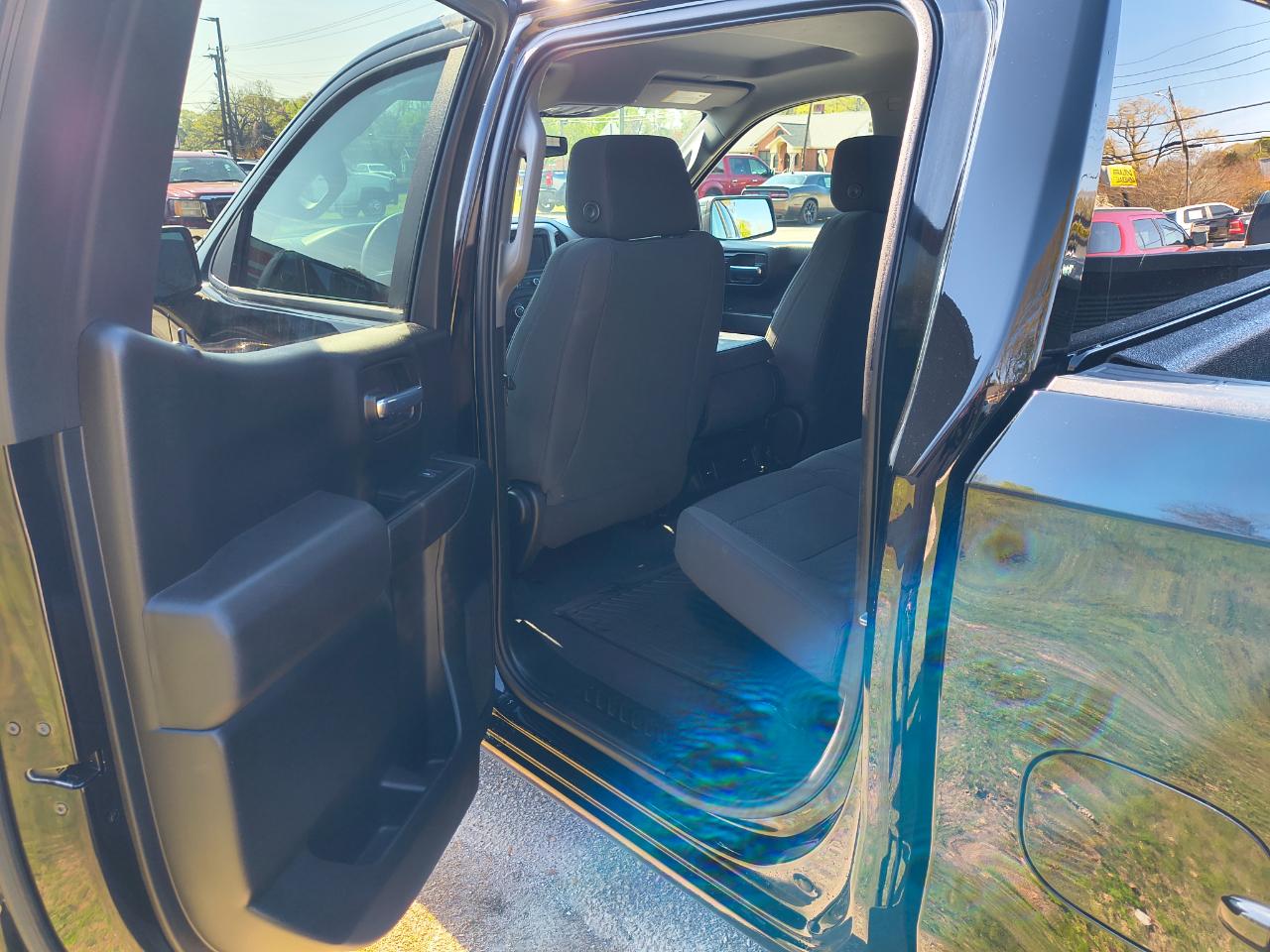 Chevrolet Silverado 1500 4WD Crew Cab 147" Custom Trail Boss 2021