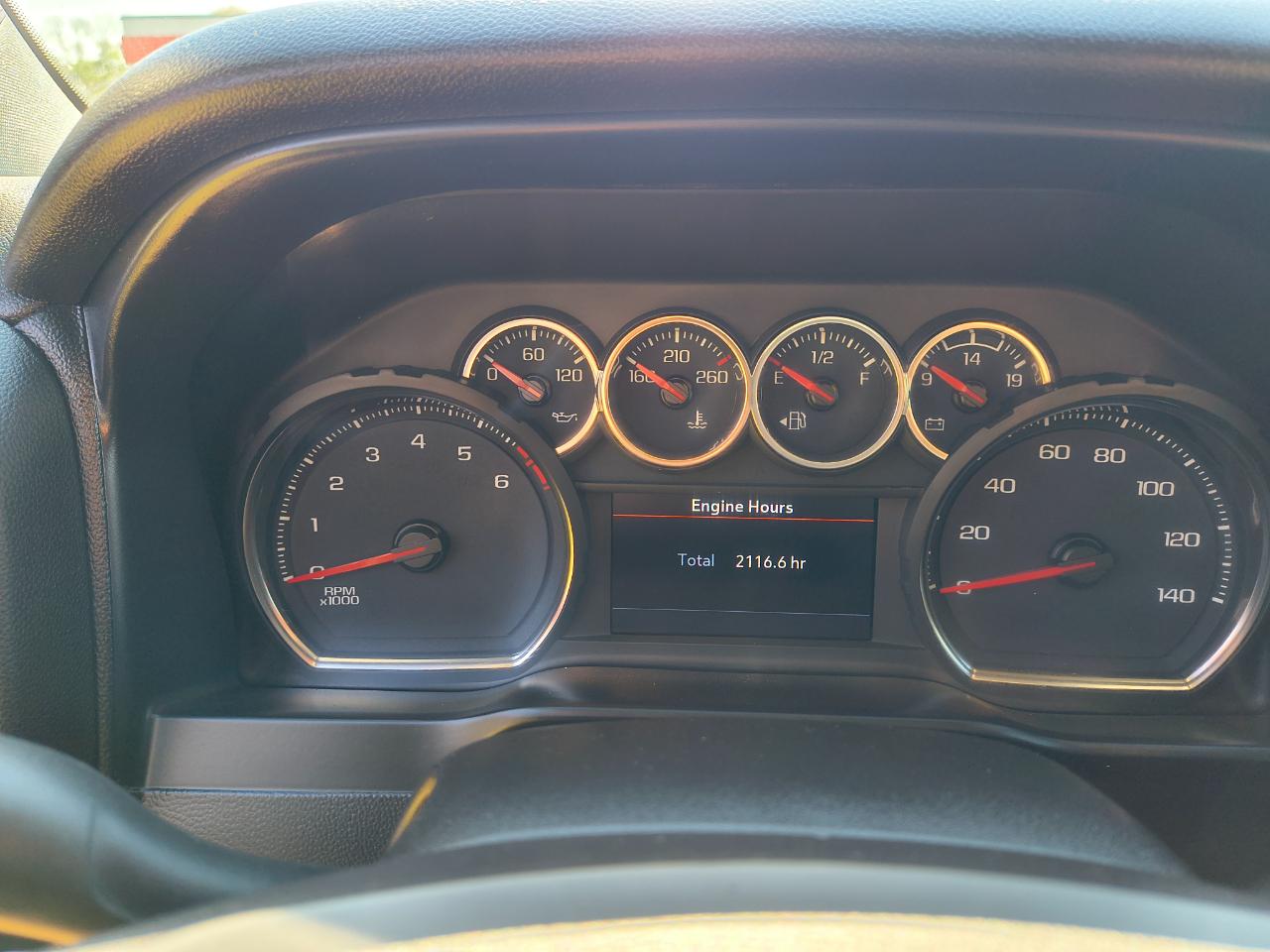 Chevrolet Silverado 1500 4WD Crew Cab 147" Custom Trail Boss 2021