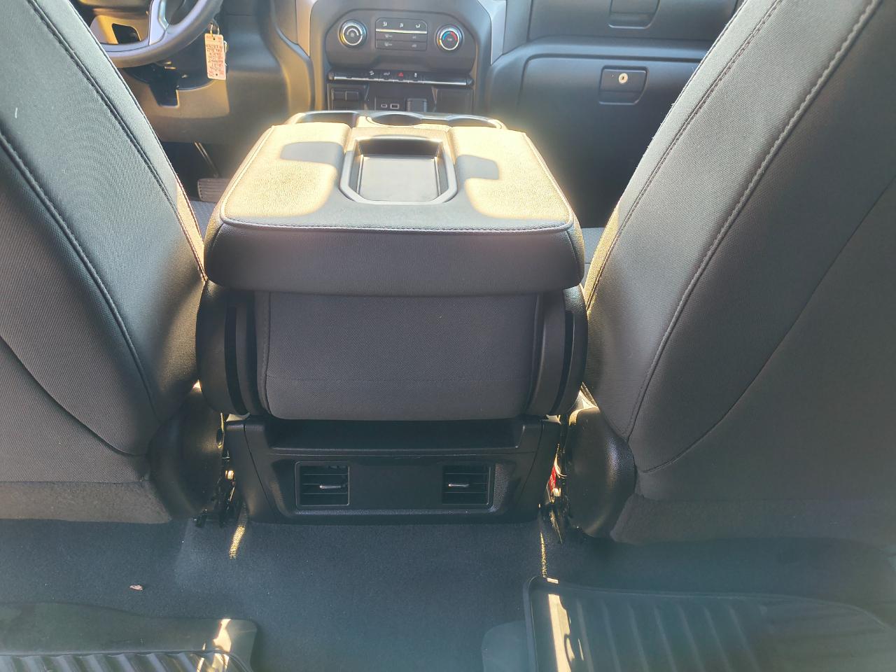 Chevrolet Silverado 1500 4WD Crew Cab 147" Custom Trail Boss 2021