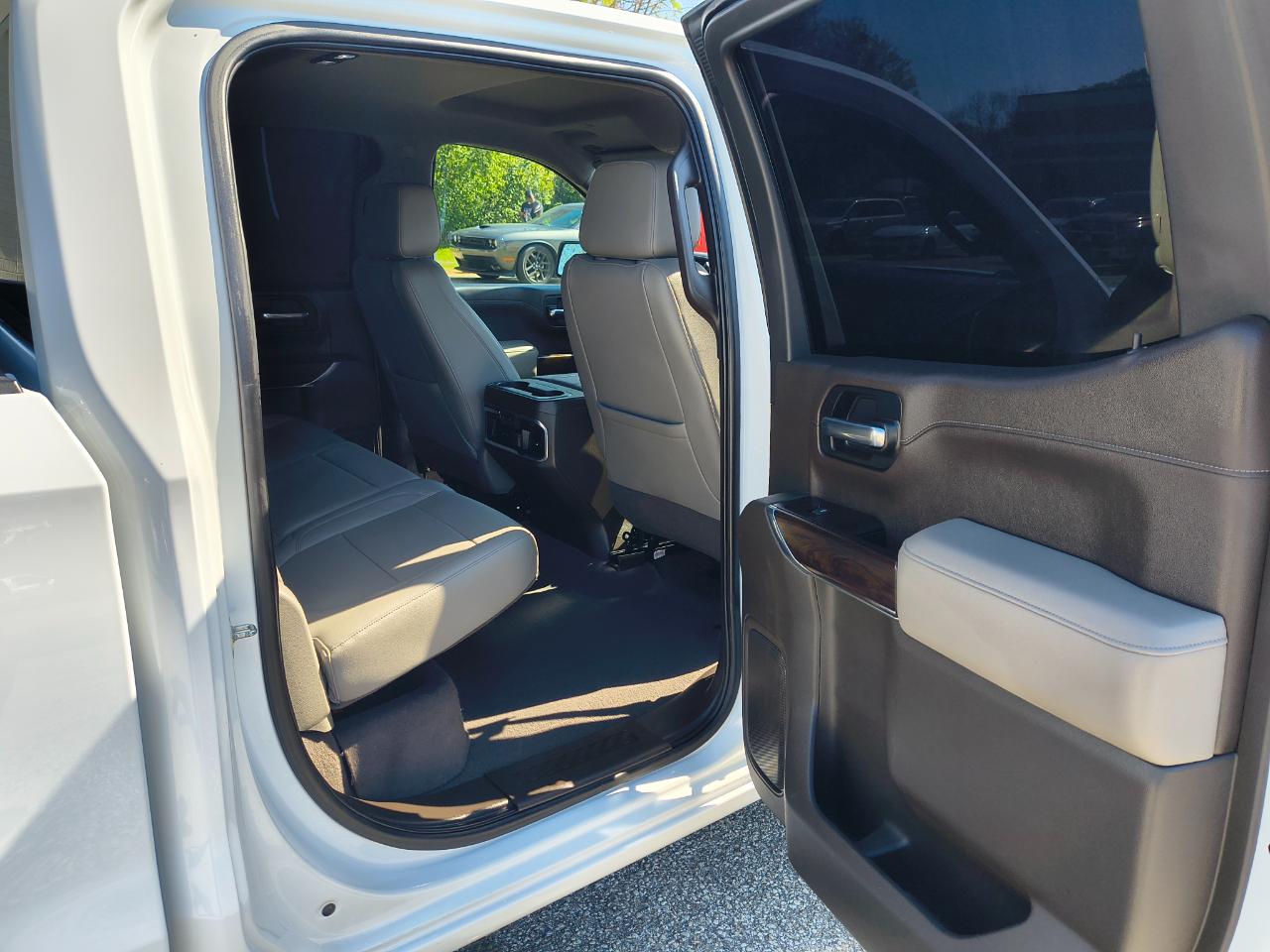 GMC Sierra 1500 4WD Crew Cab 147" SLT 2019