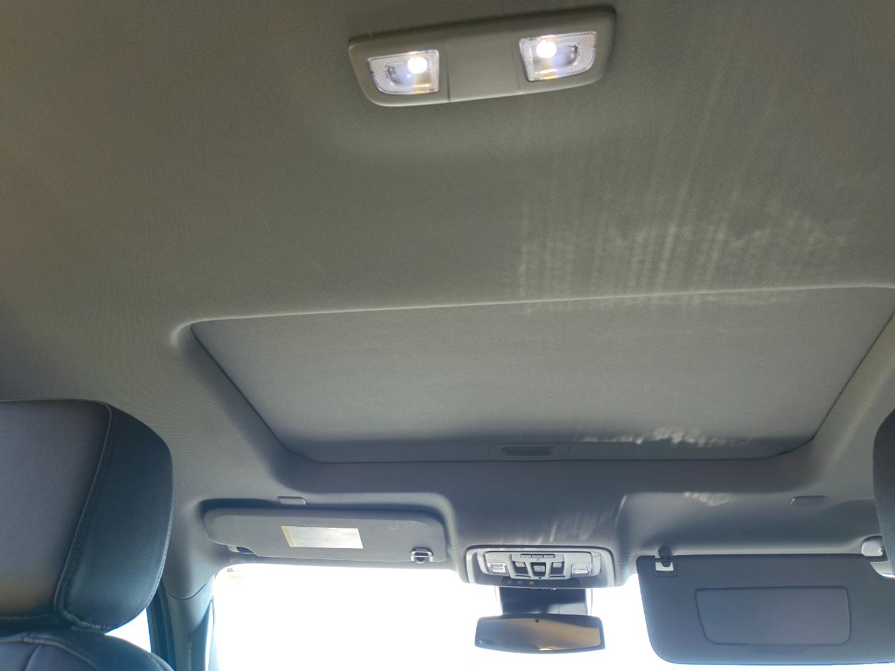 GMC Sierra 1500 4WD Crew Cab 147" SLT 2023