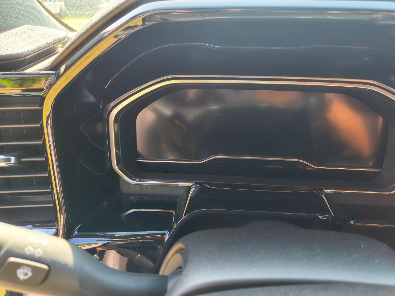 GMC Sierra 1500 4WD Crew Cab 147" SLT 2023