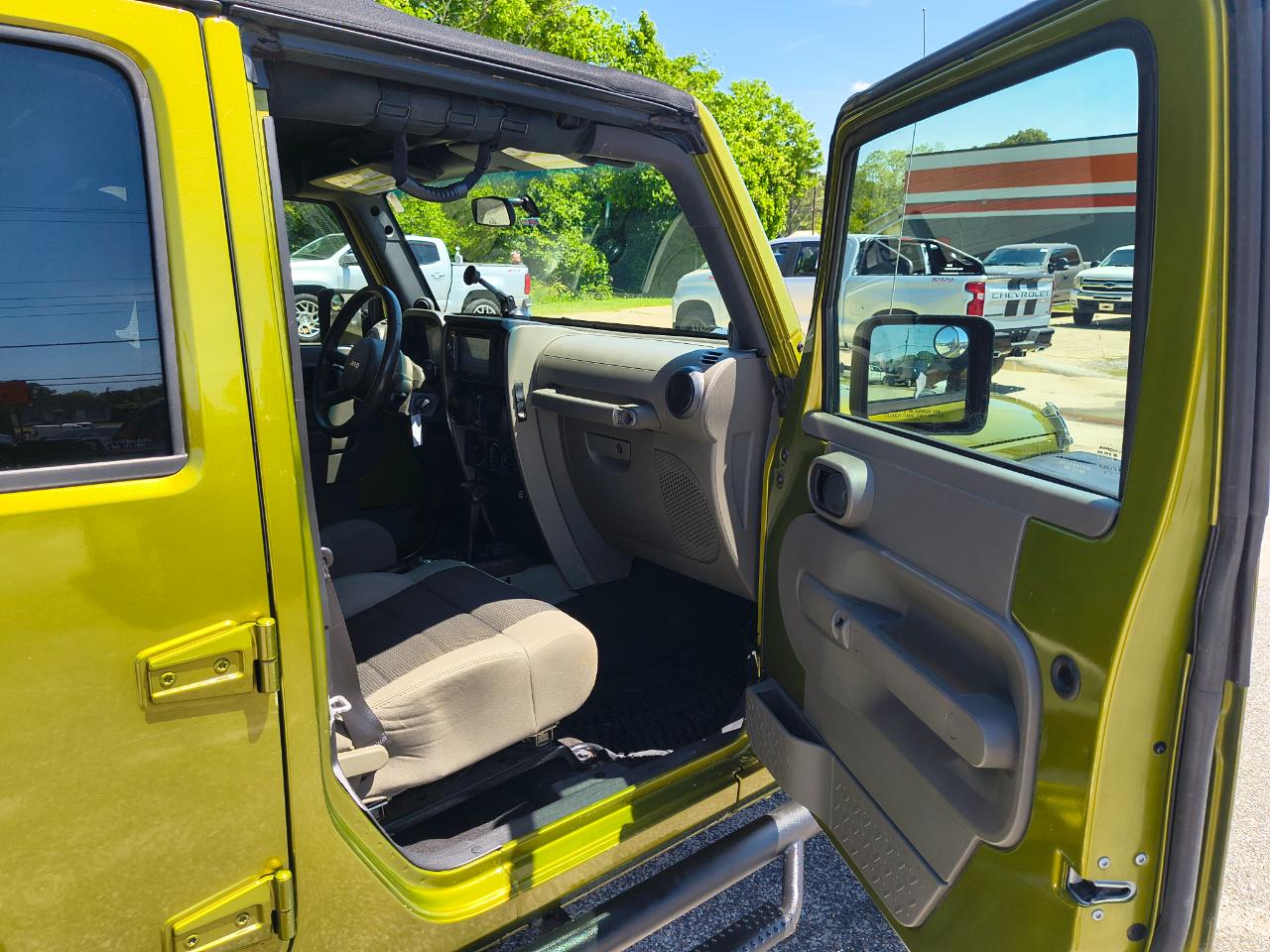 Jeep Wrangler 4WD 4dr Unlimited X 2007