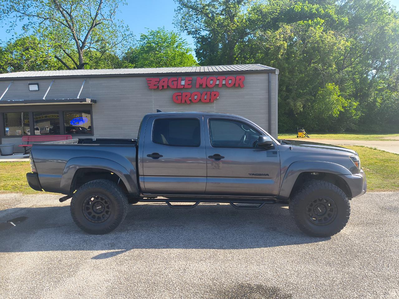 Toyota Tacoma 2WD Double Cab V6 AT PreRunner (Natl) 2015