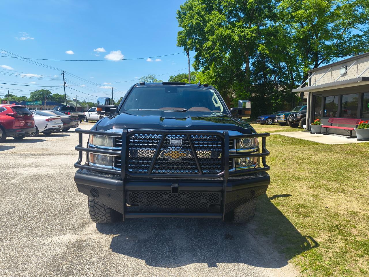 Chevrolet Silverado 2500HD Built After Aug 14 4WD Crew Cab 153.7" High Country 2015