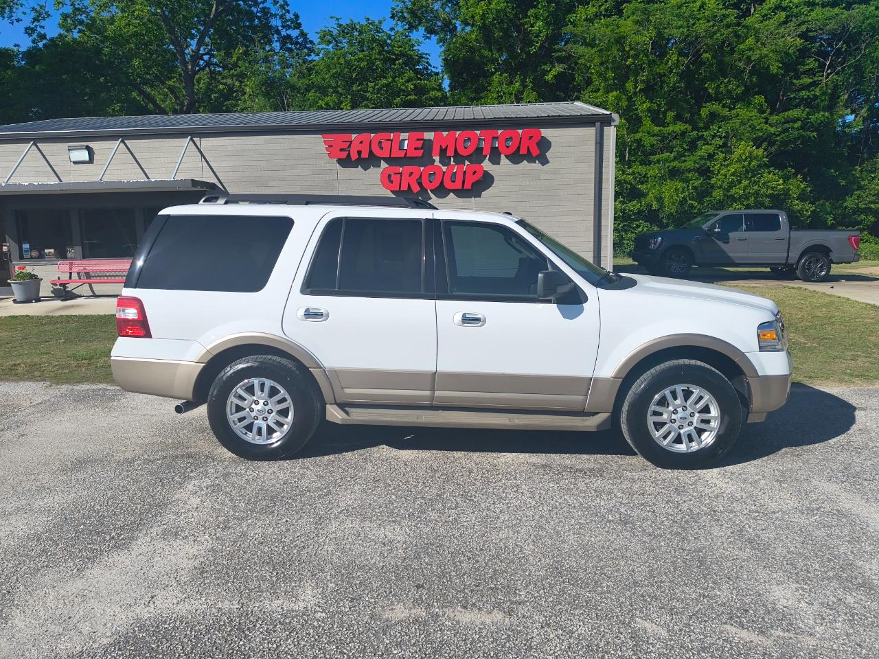 Ford Expedition 2WD 4dr King Ranch 2013