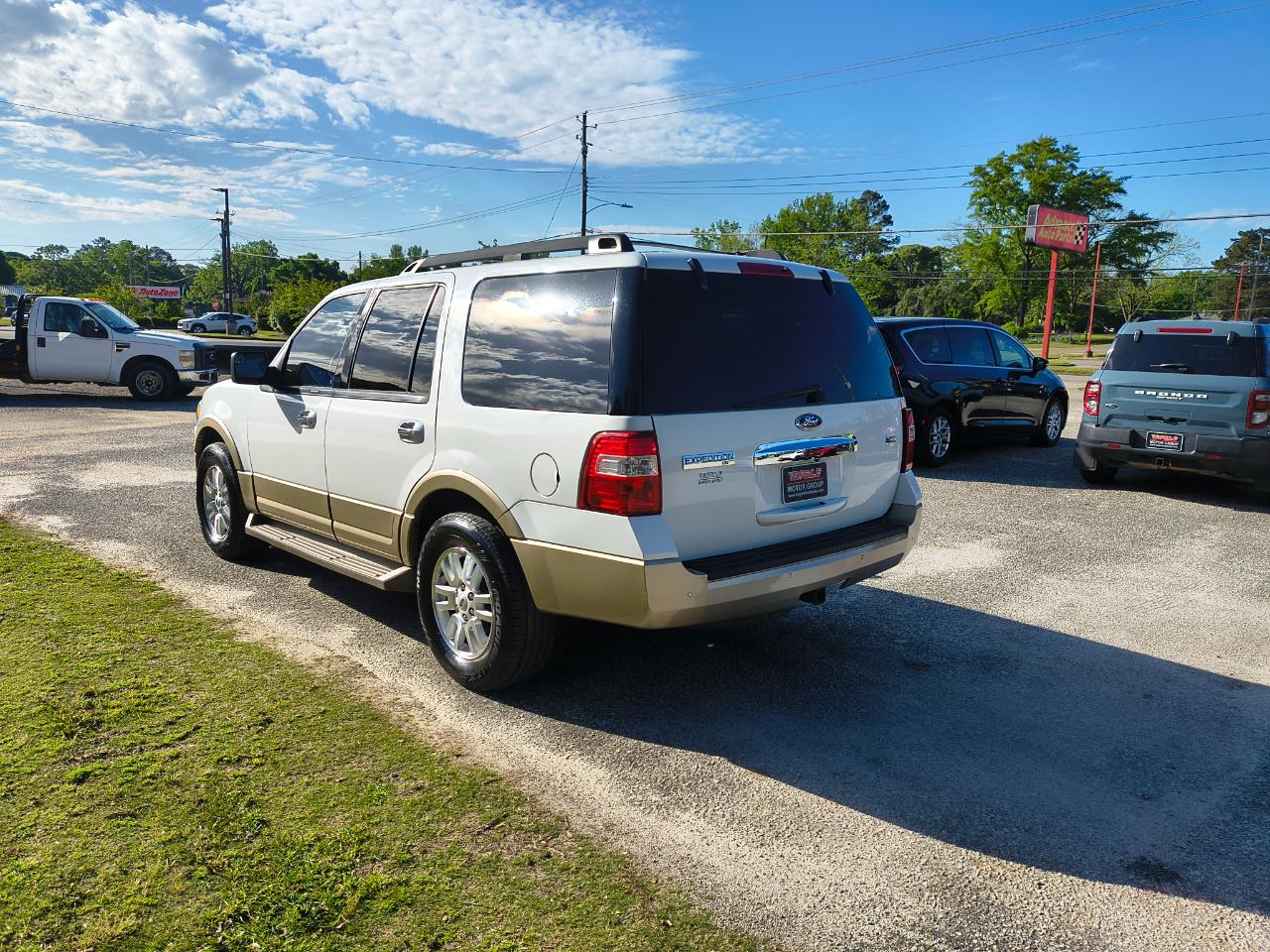 Ford Expedition 2WD 4dr King Ranch 2013