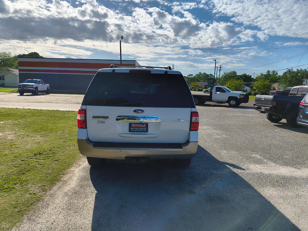 Ford Expedition 2WD 4dr King Ranch 2013