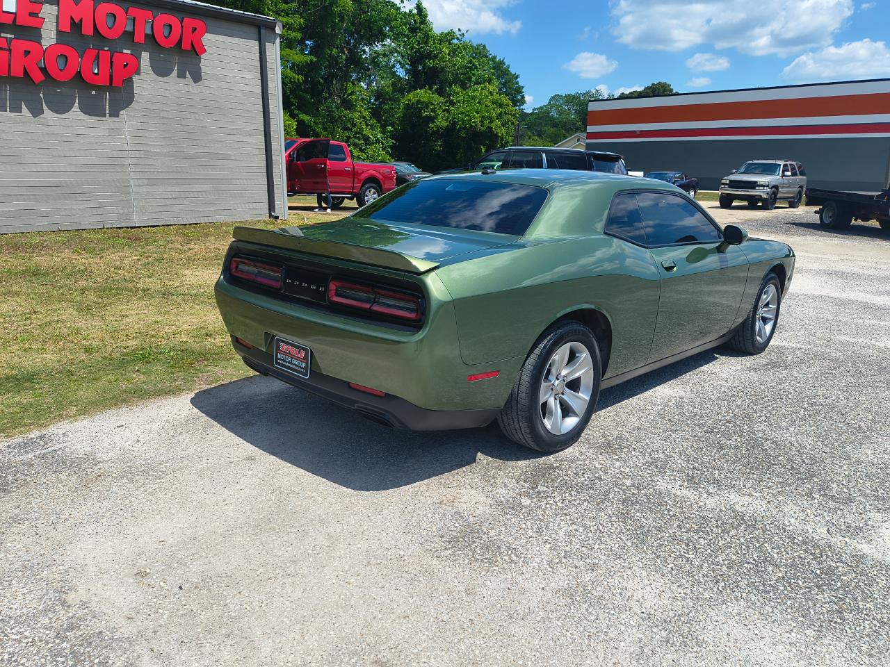 Dodge Challenger SXT RWD 2020