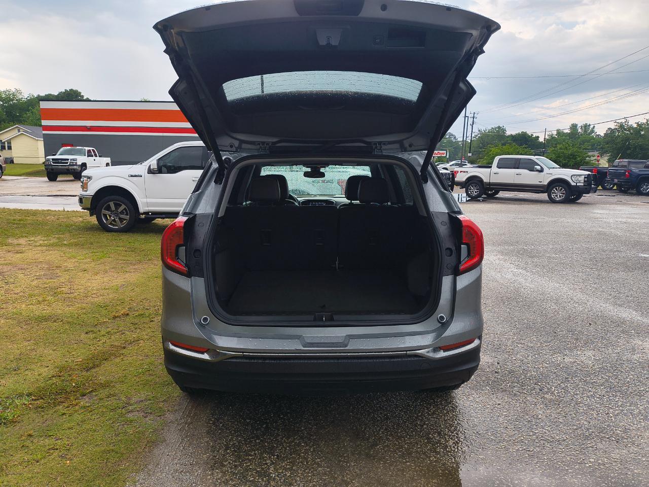 GMC Terrain AWD 4dr AT4 2023