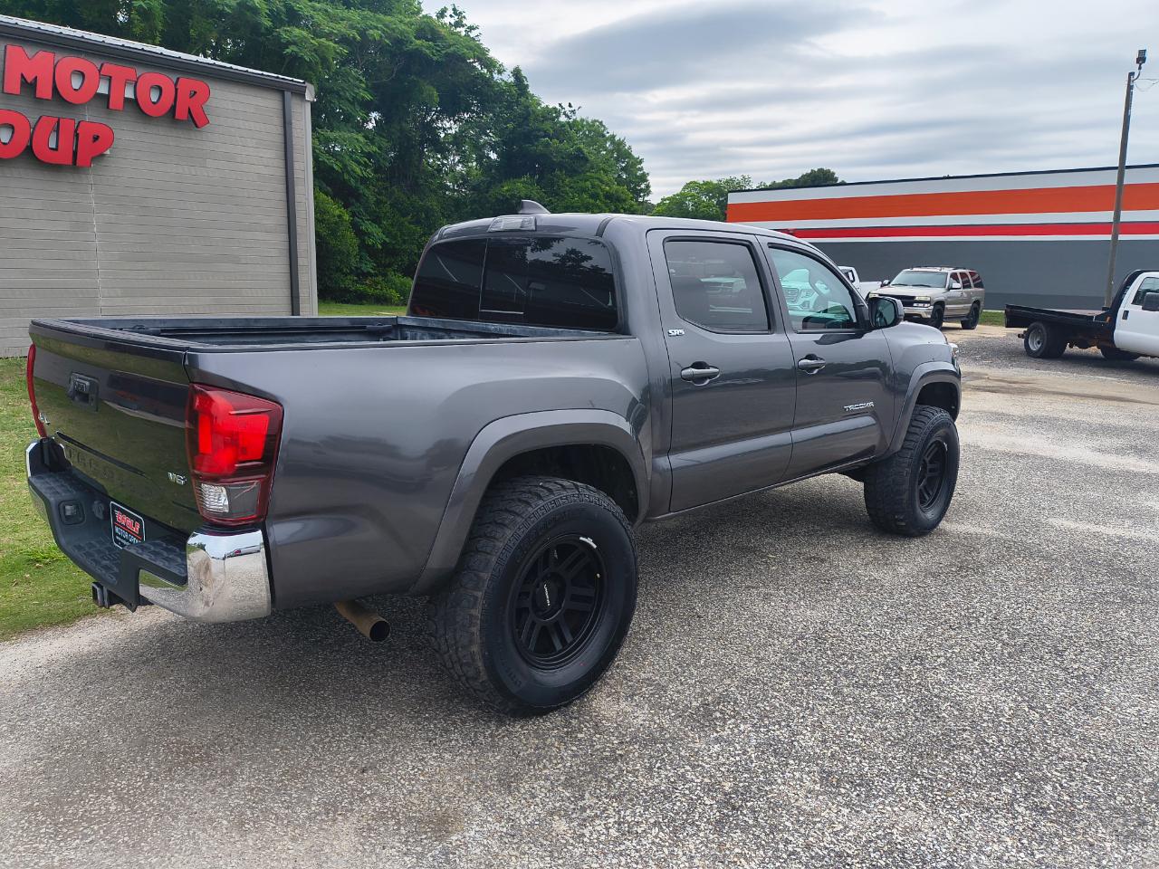 Toyota Tacoma 4WD TRD Off Road Double Cab 5' Bed V6 MT (Natl) 2021