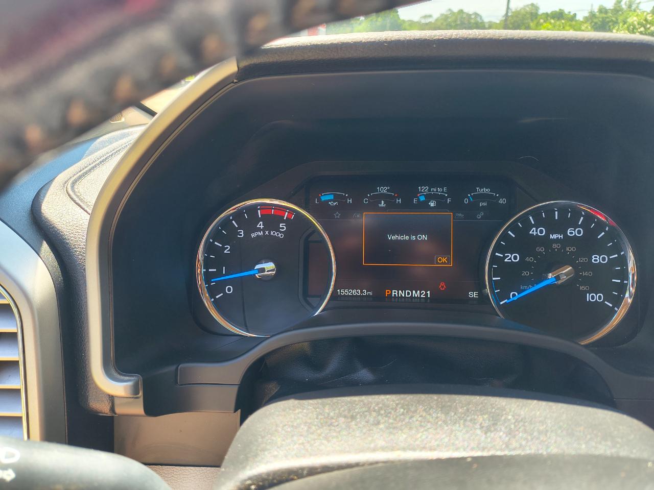Ford Super Duty F-250 SRW Lariat 4WD Crew Cab 8' Box 2017