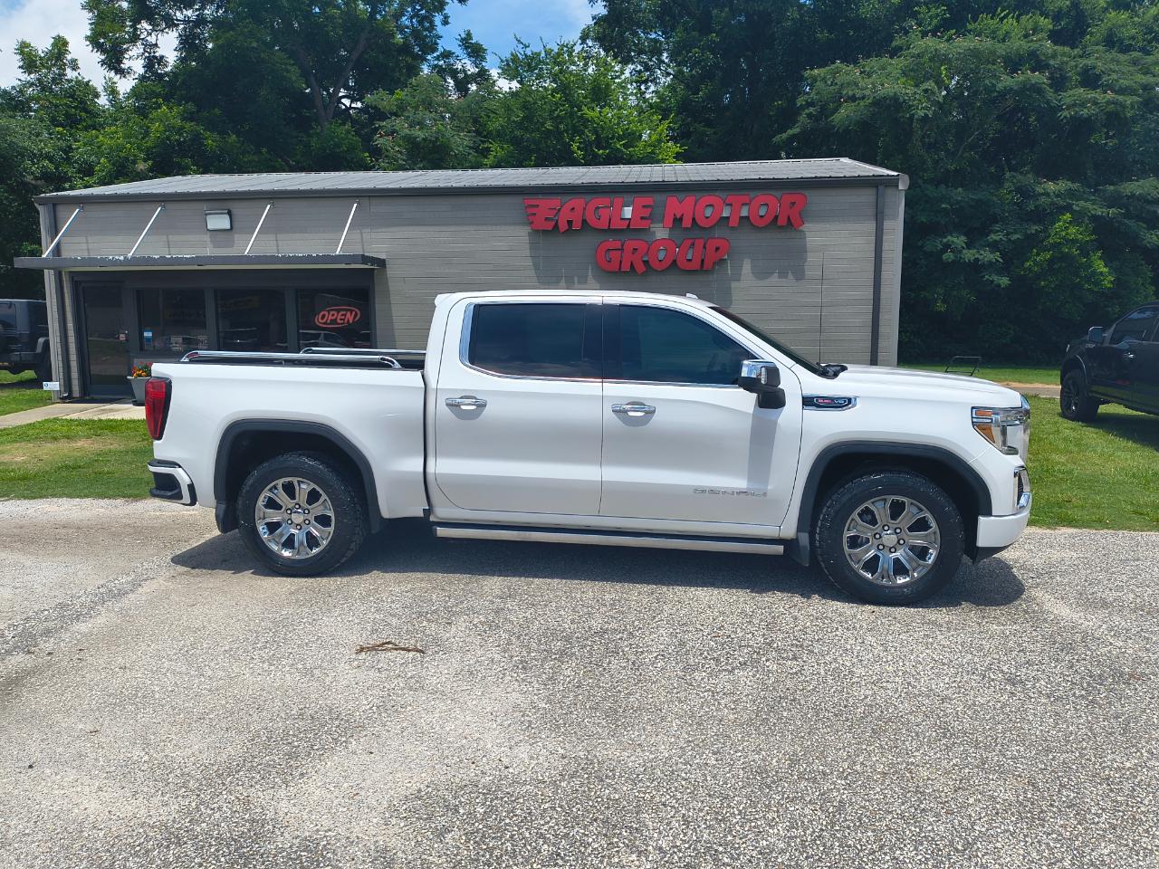2019 GMC Sierra 1500 4WD Crew Cab 147" Denali