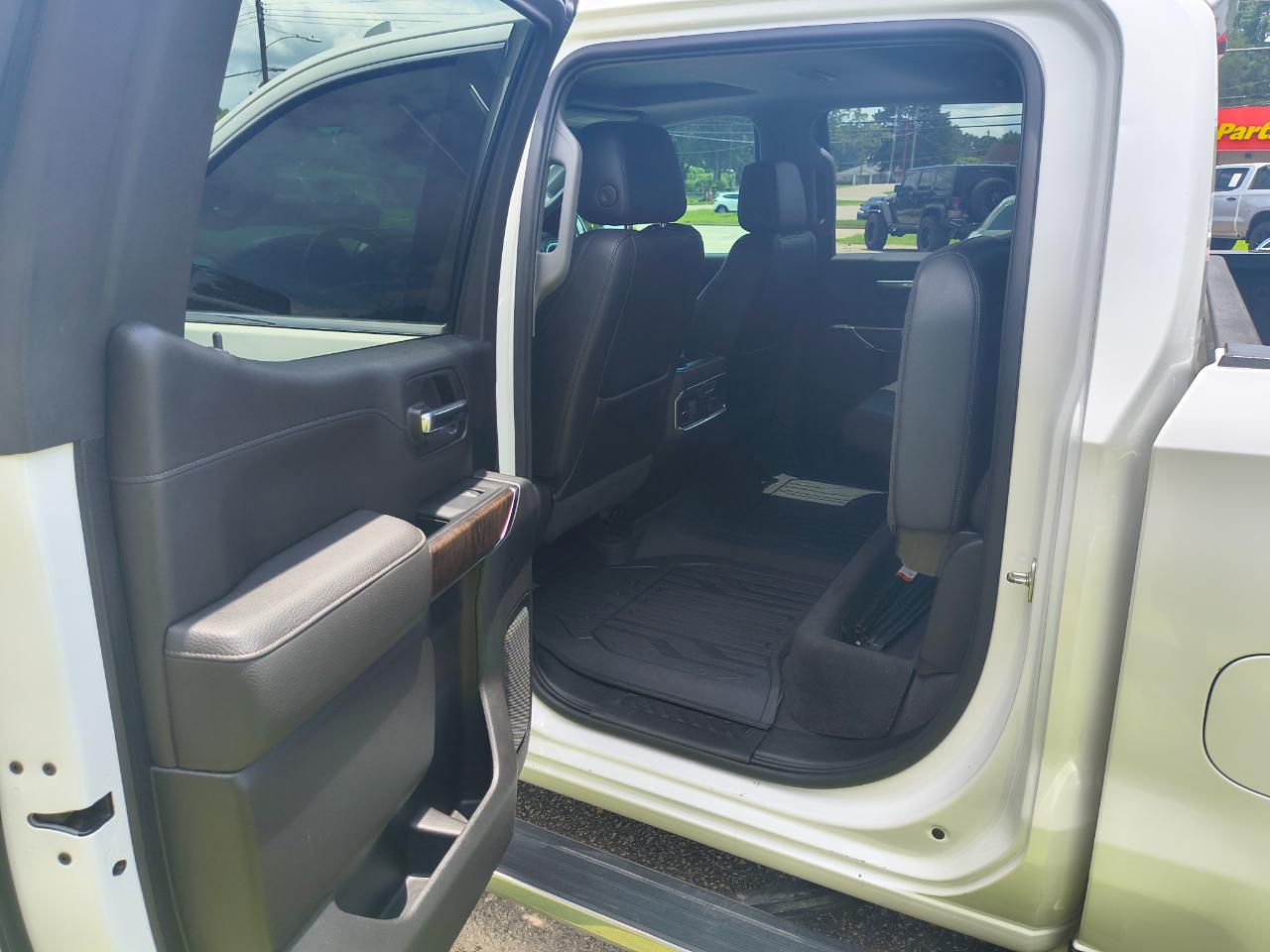 GMC Sierra 1500 4WD Crew Cab 147" Denali 2019