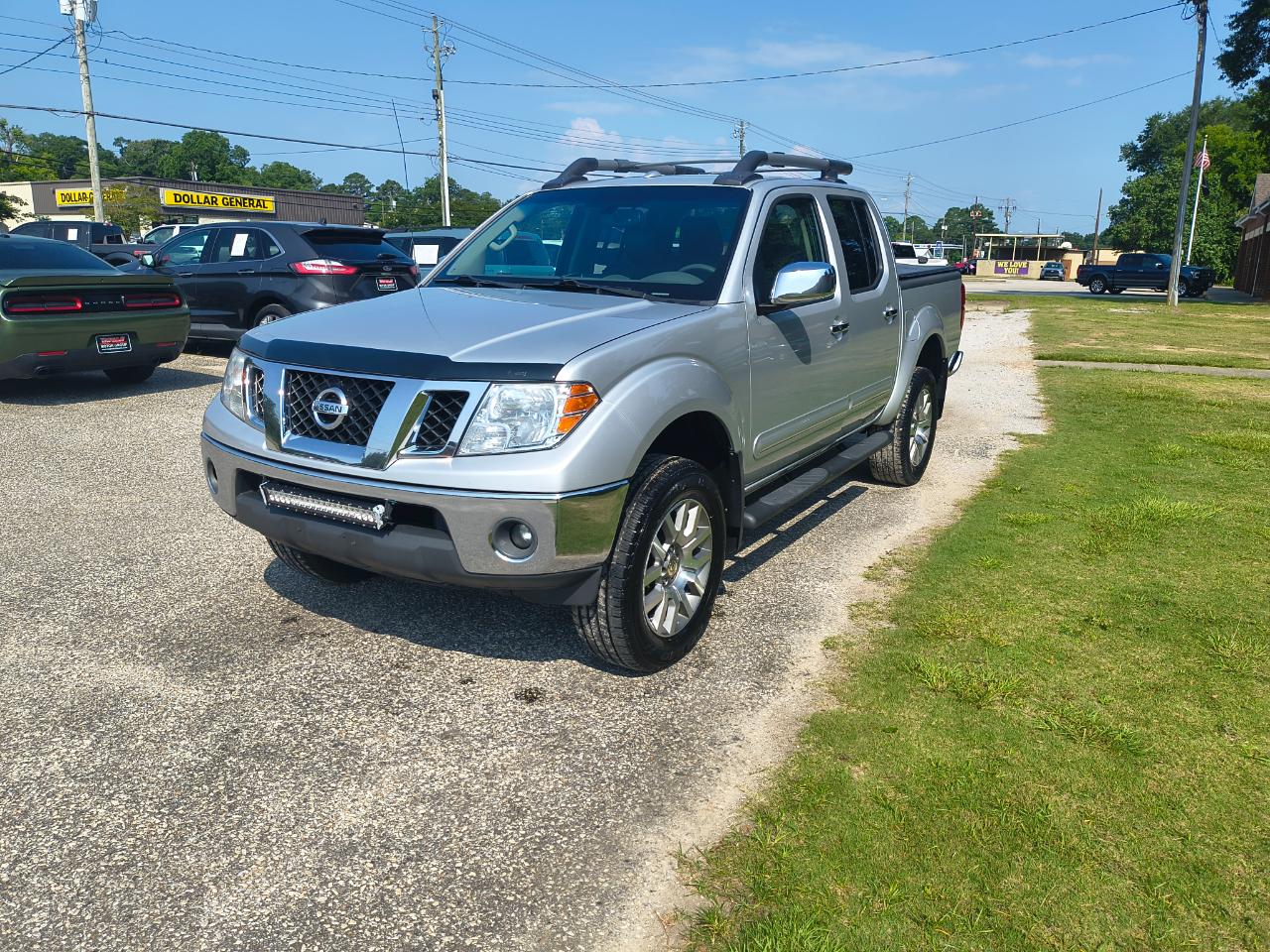 Nissan Frontier 4WD Crew Cab SWB Auto SL 2012